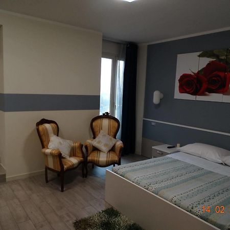 Hotel Moderno Grumello del Monte Eksteriør billede