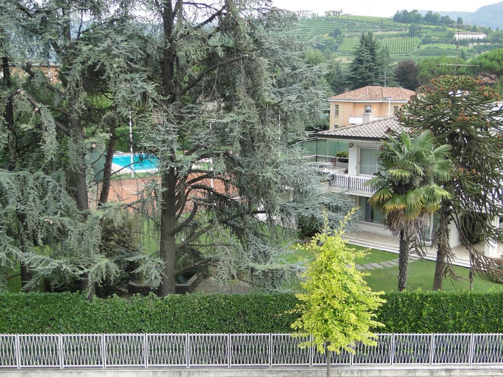 Hotel Moderno Grumello del Monte Eksteriør billede