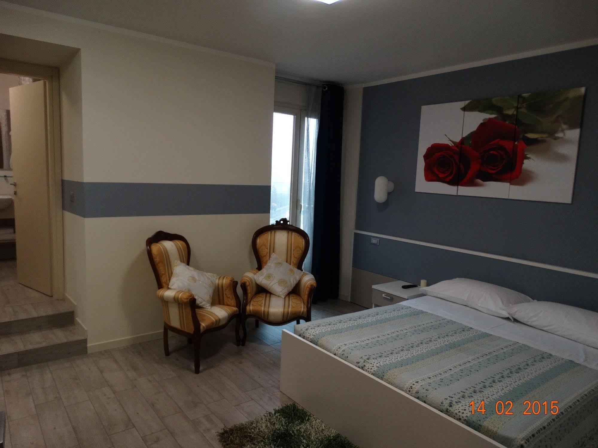 Hotel Moderno Grumello del Monte Eksteriør billede